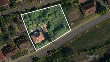 Prodej rodinného domu s velkým stavebním pozemkem - Sehradice, okres Zlín.