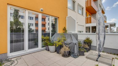 Pronájem bytu 2+kk/T/B/G, v ulici Farkašova, Praha 9 - Kyje. 