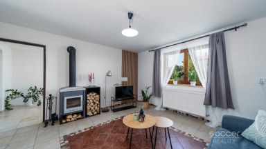 Prodej rodinného domu 5+1 s garáží a zahradou – Křečkov u Poděbrad