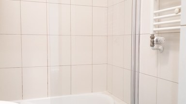 Pronájem bytu 2 + kk, 40 m2, v Praze 5 -  Košíře, ulice Karenova.