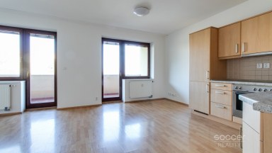 Pronájem bytu 1+kk/L/G, 46 m2, ul. Ústavní, Praha 8 - Bohnice.