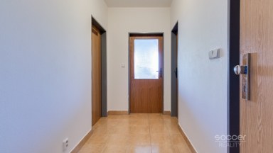 Pronájem bytu 1+kk/L/G, 46 m2, ul. Ústavní, Praha 8 - Bohnice.