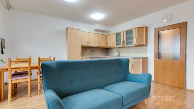 Pronájem bytu 1+kk/L/G, 46 m2, ul. Ústavní, Praha 8 - Bohnice.