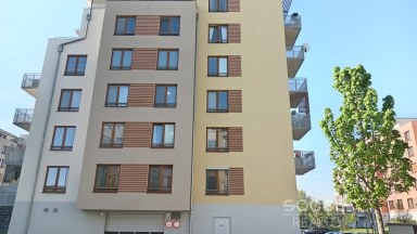 Pronájem bytu 1+kk/B/PS, 34 m2, Praha - Čakovice, ul. Bermanova.