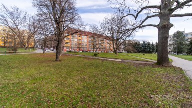 Pronájem bytu 2+kk/B/S, 53 m2, ul. Prouzova, Praha 9 - Vysočany.